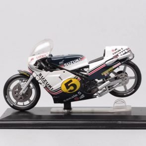 Motorcycle Diecast Italeri Suzuki RG500