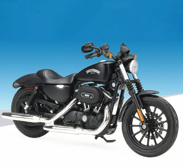 Diecast Harley Davidson Iron 883 Dyna