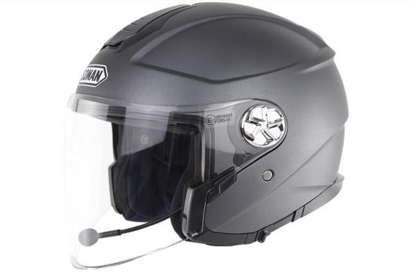 Dual Visor Sports Motorcycle Helmet