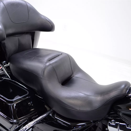 Harley-Davidson Electra Glide CVO Ultra Classic FLHTCUSE4 Rider Driver Passenger Seat 2009