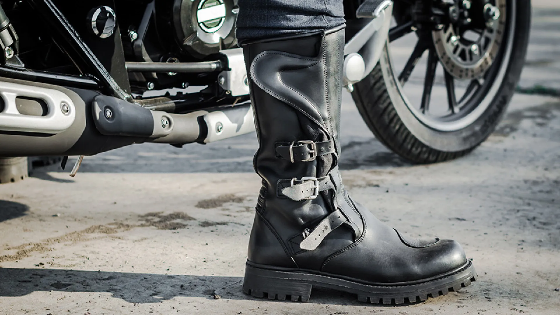 Riders Buying Motorcycle Boots in 2025