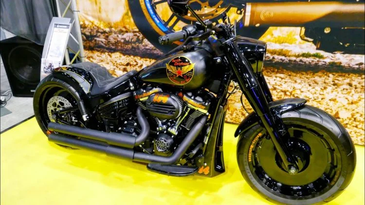 Harley Models: Fat Boy 114