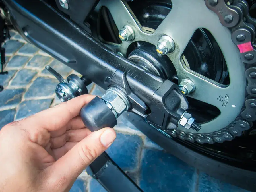 Signs Your Chain Is Too Loose