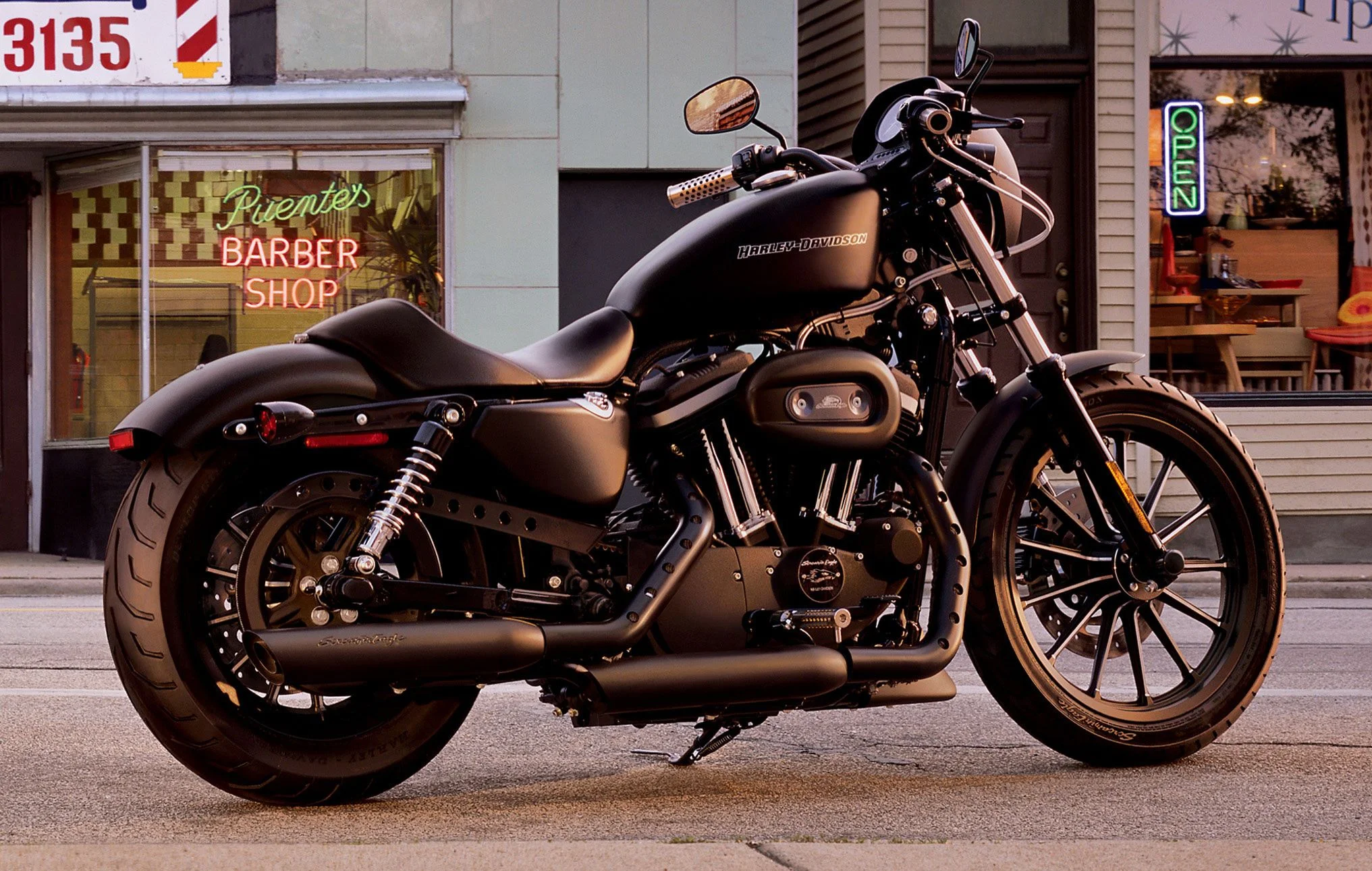 Harley-Davidson Iron 883