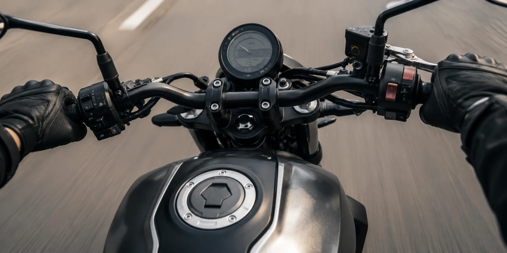Iron 883 handlebar vibration